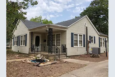 2517 Honeysuckle Avenue, Fort Worth, TX 76111 - Photo 1