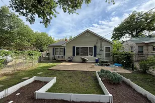 2517 Honeysuckle Ave, Fort Worth, TX 76111 - Photo 23