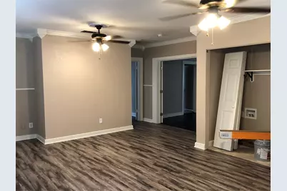 2517 Honeysuckle Avenue, Fort Worth, TX 76111 - Photo 29