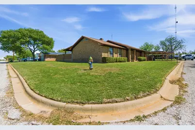 2304 Sha Lane, Breckenridge, TX 76424 - Photo 3
