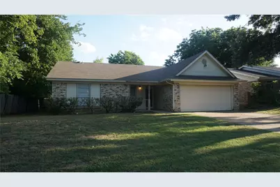 4704 Aspen Way, Haltom City, TX 76137 - Photo 1
