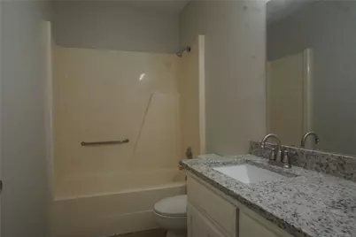 4704 Aspen Way, Haltom City, TX 76137 - Photo 9