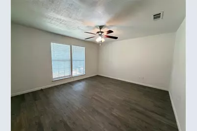 109 Wildwood Court #C, Grapevine, TX 76051 - Photo 7