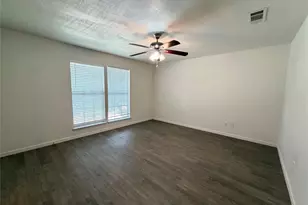 109 Wildwood Ct, Grapevine, TX 76051 - Photo 7