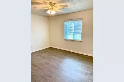 109 Wildwood Court #C, Grapevine, TX 76051 - Photo 3