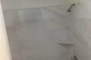 109 Wildwood Ct, Grapevine, TX 76051 - Photo 7