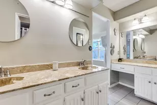 1608 Mayflower Dr, Carrollton, TX 75007 - Photo 17