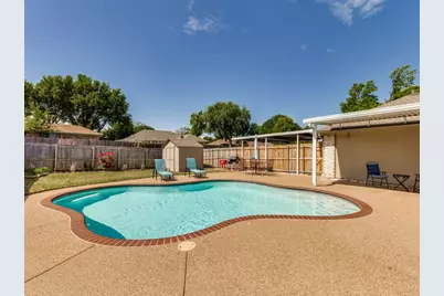 1608 Mayflower Drive, Carrollton, TX 75007 - Photo 23