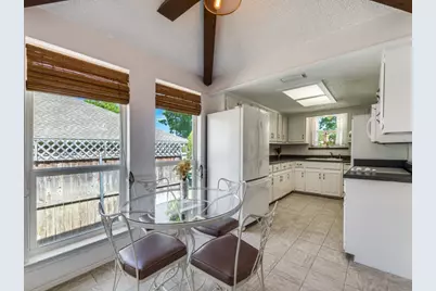 1608 Mayflower Drive, Carrollton, TX 75007 - Photo 9