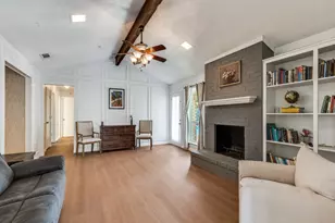 1608 Mayflower Dr, Carrollton, TX 75007 - Photo 7