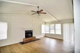 2017 Shenandoah Dr, Carrollton, TX 75007 - Photo 3