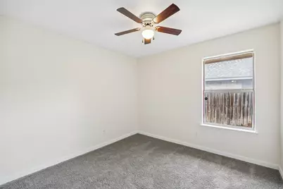 709 Stonebrooke Drive, Burleson, TX 76028 - Photo 17