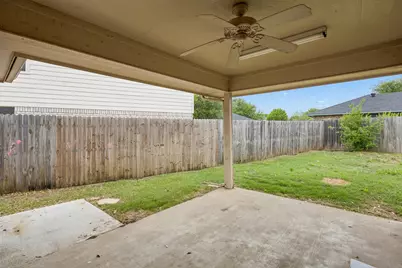 709 Stonebrooke Drive, Burleson, TX 76028 - Photo 23