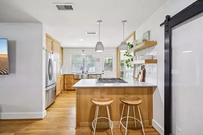 3909 Lafayette Avenue, Fort Worth, TX 76107 - Photo 11