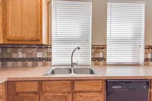 11800 Porcupine Dr, Fort Worth, TX 76244 - Photo 7