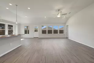 14212 Zealand Dr, Pilot Point, TX 76258 - Photo 11