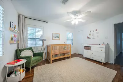 2017 Bluebonnet Drive, Fort Worth, TX 76111 - Photo 9