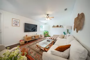 2017 Bluebonnet Dr, Fort Worth, TX 76111 - Photo 15