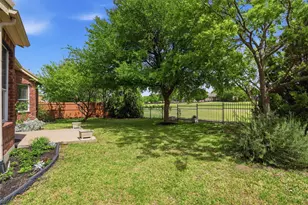 913 Royal Oaks Dr, McKinney, TX 75072 - Photo 35