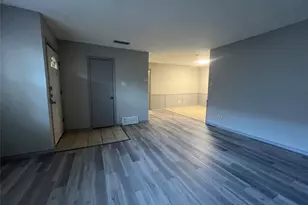 826 Skyline Dr, Duncanville, TX 75116 - Photo 5