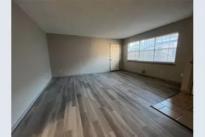 826 Skyline Drive, Duncanville, TX 75116 - Photo 3