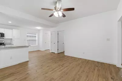 227 W Murray Street, Denison, TX 75020 - Photo 3