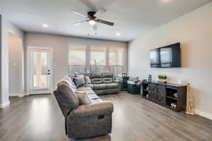 421 Tuscany Dr, Forney, TX 75126 - Photo 9