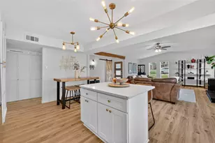 1025 Bellflower Dr, Carrollton, TX 75007 - Photo 11