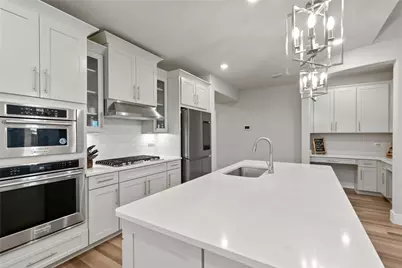 7325 Bronco Bluff, Sachse, TX 75048 - Photo 9