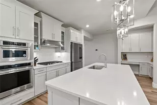 7325 Bronco Blf, Sachse, TX 75048 - Photo 9