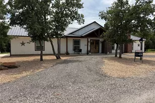 129 Whiskey Rnch Rd, Runaway Bay, TX 76426 - Photo 3