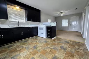 712 Narrow St, Weatherford, TX 76086 - Photo 11