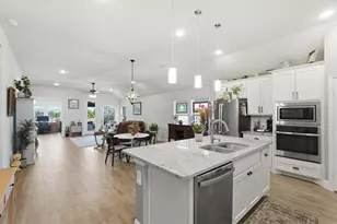 813 Mildren Ln, Fate, TX 75087 - Photo 5