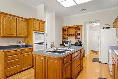 504 Buena Vista Court, Granbury, TX 76049 - Photo 15