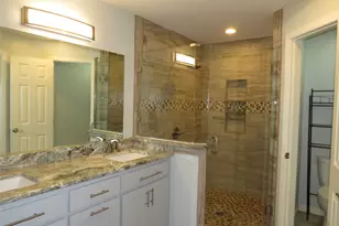 1026 Thomas St, Denton, TX 76201 - Photo 23