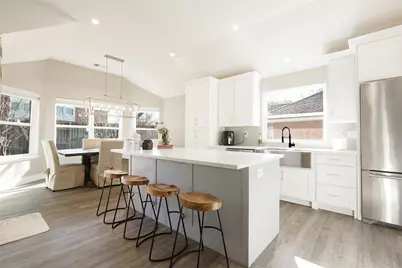 204 Village Trail, Trophy Club, TX 76262 - Photo 11