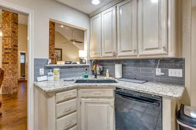 841 Sierra Vista Drive, Burleson, TX 76028 - Photo 19