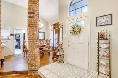 841 Sierra Vista Drive, Burleson, TX 76028 - Photo 7