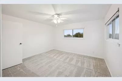 930 Shady Creek Lane, Bedford, TX 76021 - Photo 23