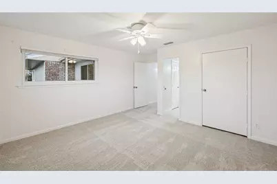 930 Shady Creek Lane, Bedford, TX 76021 - Photo 13