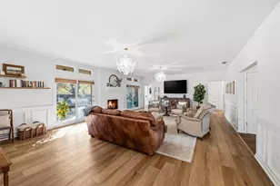 2700 Oak Trail Ct, Dalworthington Gardens, TX 76016 - Photo 5