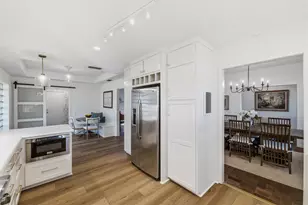 2700 Oak Trail Ct, Dalworthington Gardens, TX 76016 - Photo 9