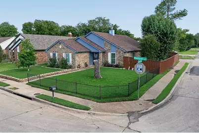 9404 Pinehaven Drive, Dallas, TX 75227 - Photo 5