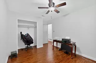 9404 Pinehaven Dr, Dallas, TX 75227 - Photo 25