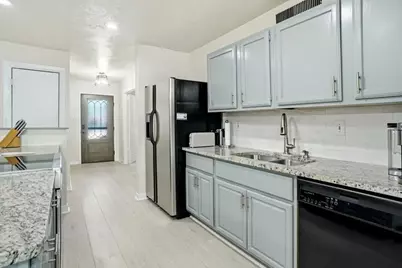 2358 Honeycomb Court, Fort Worth, TX 76131 - Photo 7