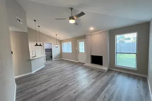 1741 Clarendon Dr, Lewisville, TX 75067 - Photo 7