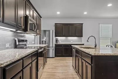 9024 Fair Oaks Drive, Providence Village, TX 76227 - Photo 25