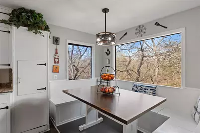 325 Arapaho E, Sherman, TX 75092 - Photo 3