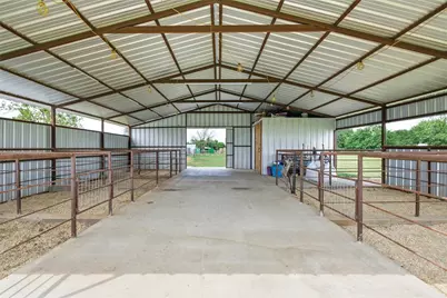 132 Crowley Lane, Mineral Wells, TX 76067 - Photo 29