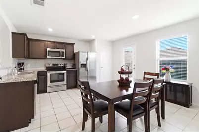 1003 Sapphire Drive, Princeton, TX 75407 - Photo 3